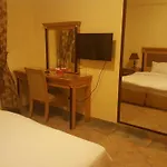 Moon Light Aparthotel